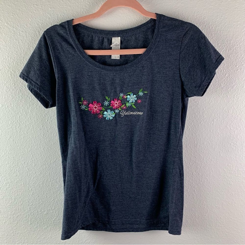 Gildan Yellowstone Embroidered Floral Tee